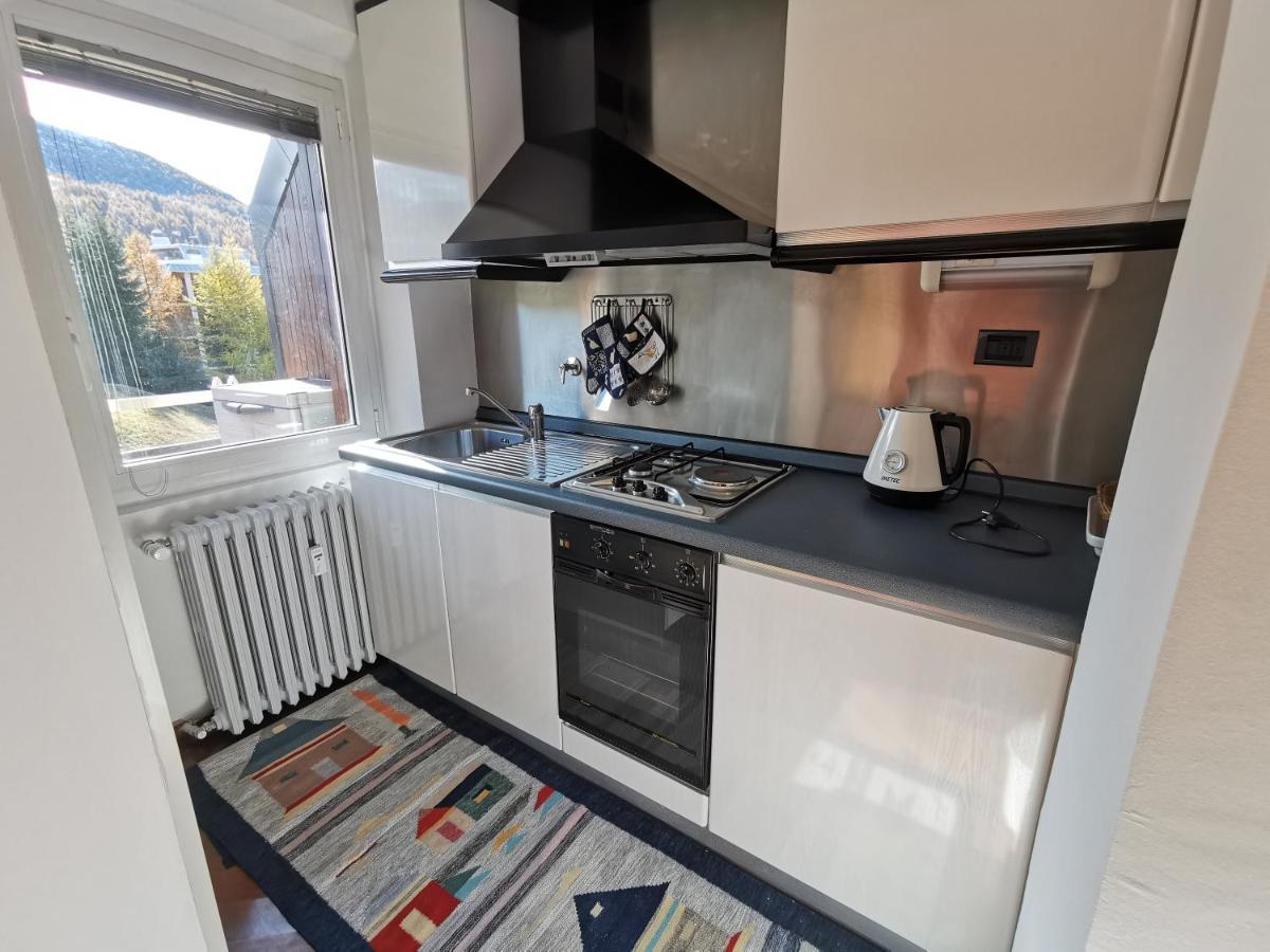 Hostdomus - Architecture Suite Sestriere Bagian luar foto